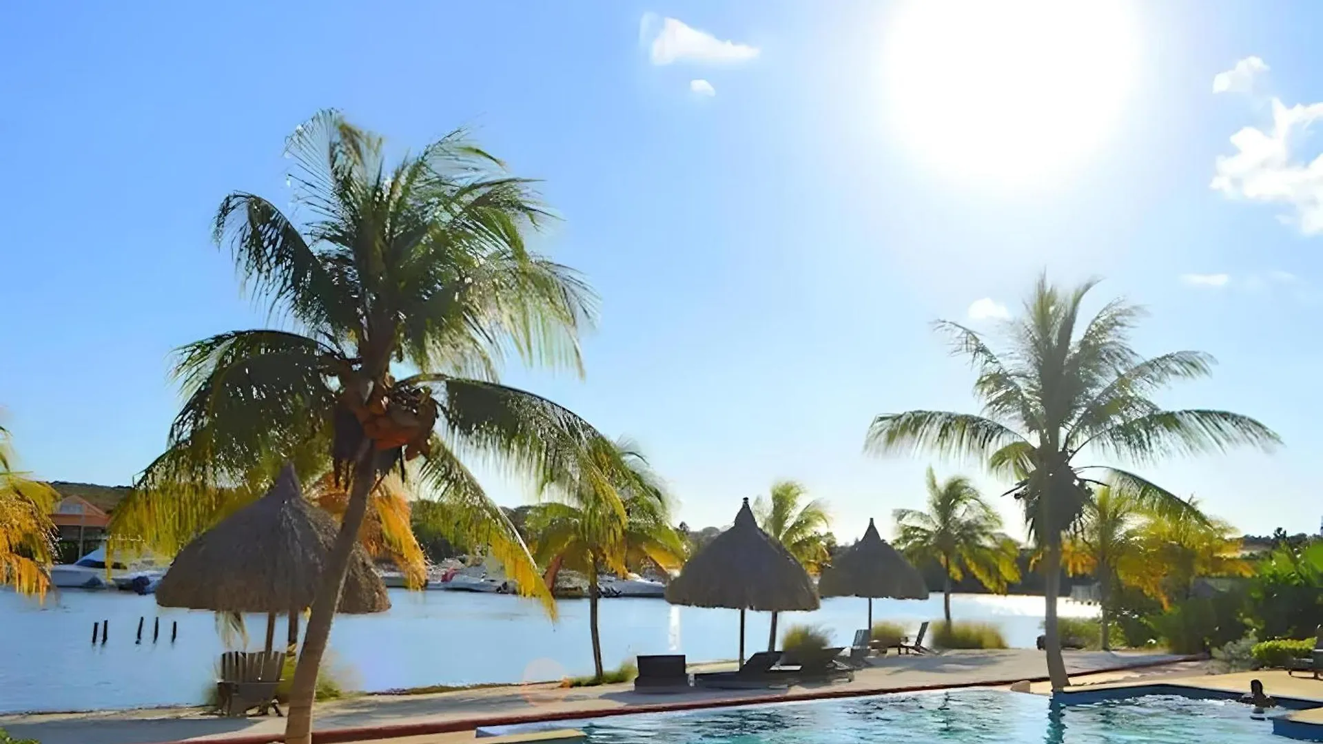 Villa Devries C4 Jan Thiel Private Beachfront Pool Willemstad