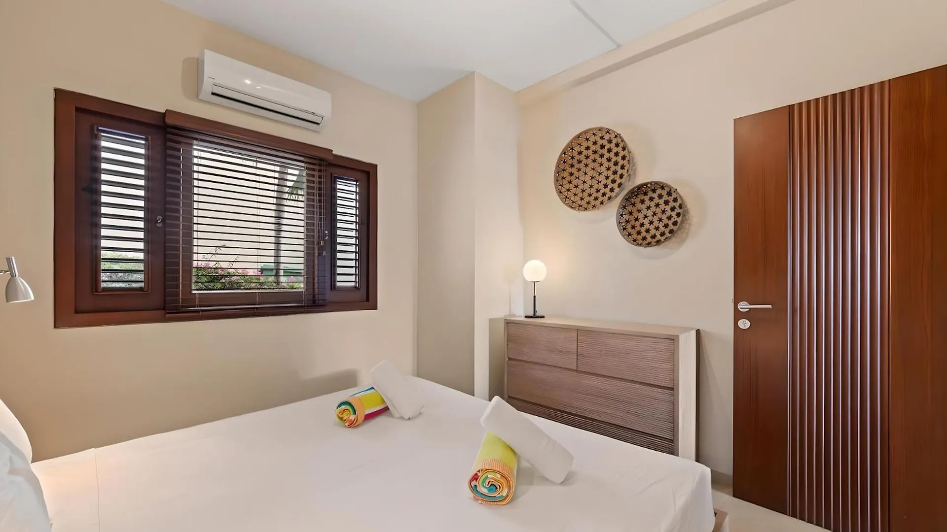 Villa Devries C4 Jan Thiel Private Beachfront Pool Willemstad