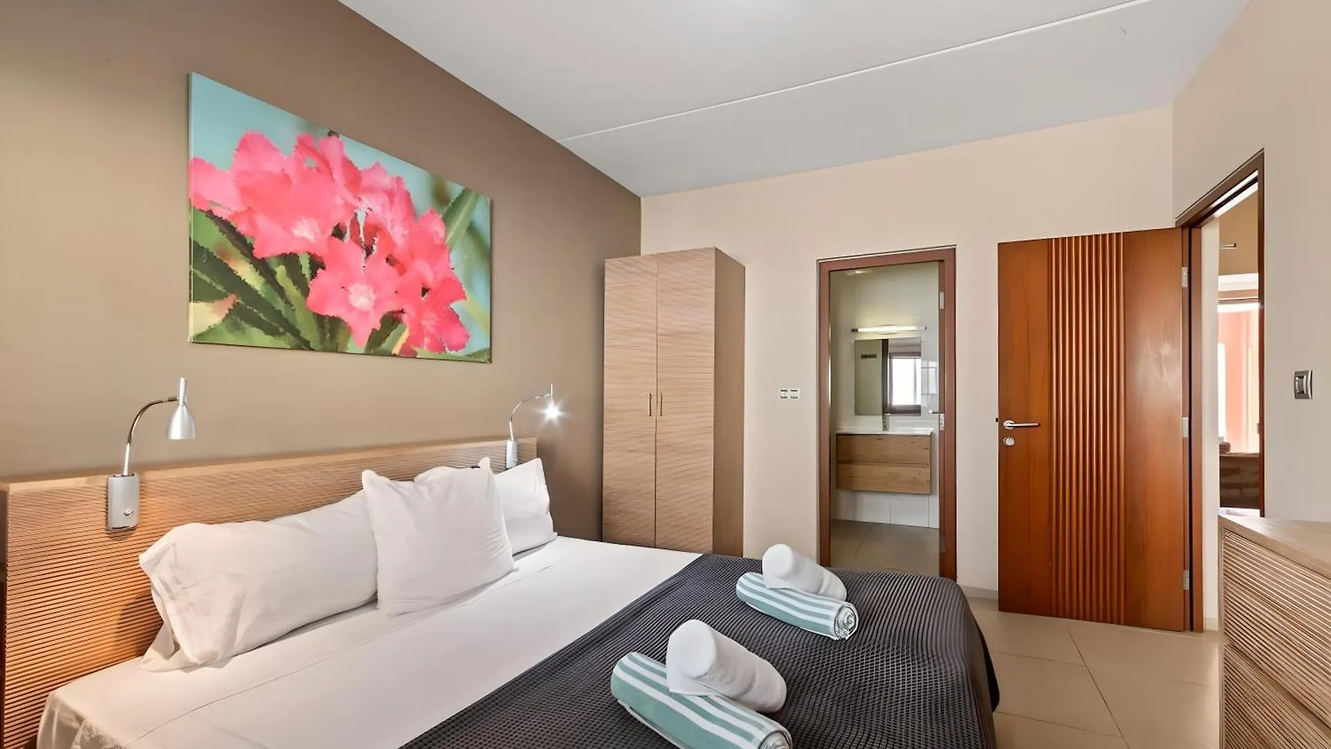 Villa Devries C4 Jan Thiel Private Beachfront Pool Willemstad 0*,  Curaçao